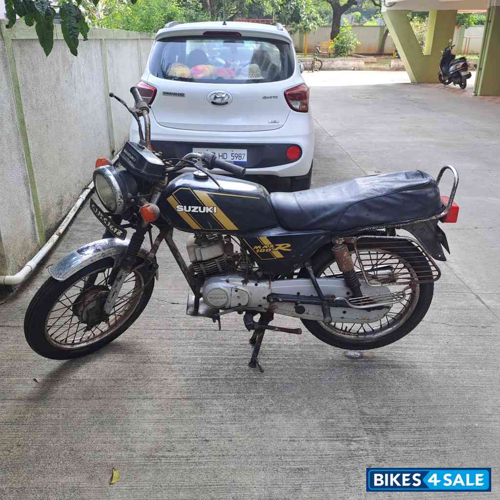 TVS MAX 100R TVS MAX 100R