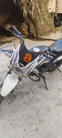White TVS Sport