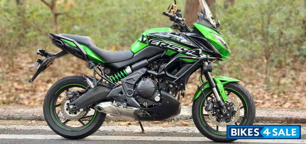 Candy Green Kawasaki Versys 650 Candy Green Kawasaki Versys 650