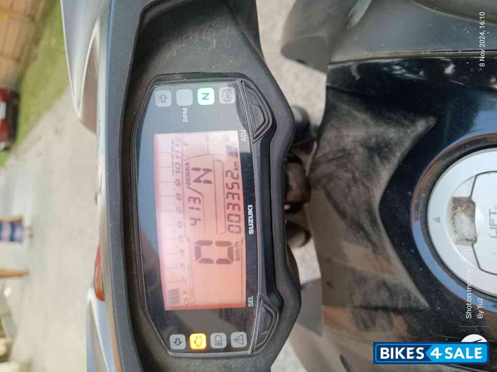 Dark Gray Suzuki Intruder 150 FI Dark Gray Suzuki Intruder 150 FI