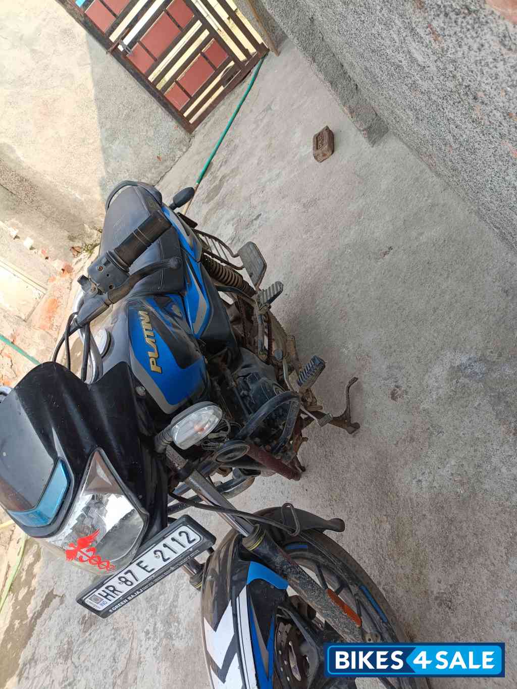 Ebony Blk Blue Dkl Bajaj Platina 110 H-Gear Ebony Blk Blue Dkl Bajaj Platina 110 H-Gear