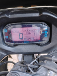 Black Suzuki Gixxer SF