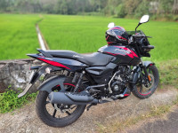 Bajaj Pulsar P150 Single Disc Single Seat 2022 Model