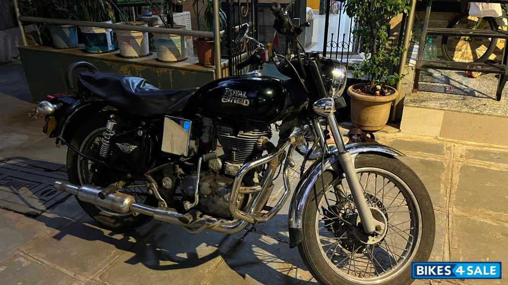 Black Royal Enfield Bullet Electra Twinspark Black Royal Enfield Bullet Electra Twinspark