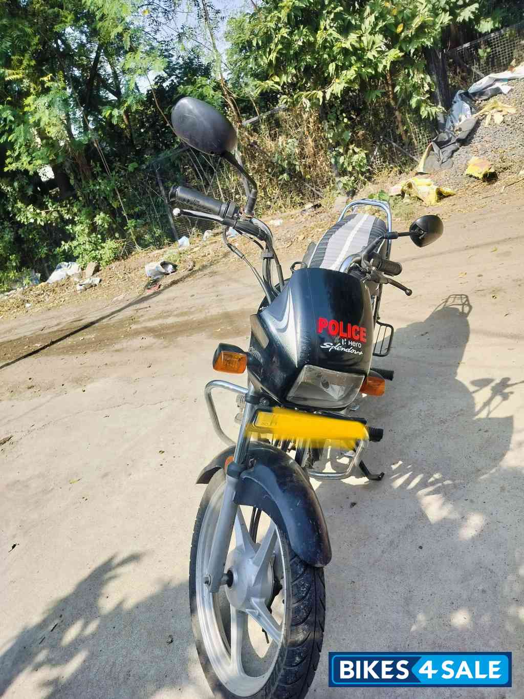 Silver Black Color Hero Splendor Plus BS6 Silver Black Color Hero Splendor Plus BS6