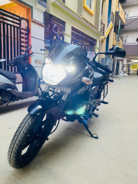 Bajaj Pulsar 180 2015 Model