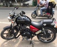 Royal Enfield Thunderbird 500