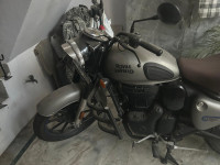 Royal Enfield Classic 350 2022 Model