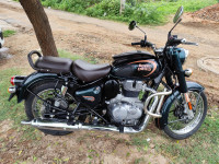 Royal Enfield Classic 350 Dual Channel BS6 2023 Model