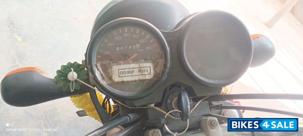 Black Bajaj CT 100B Black Bajaj CT 100B