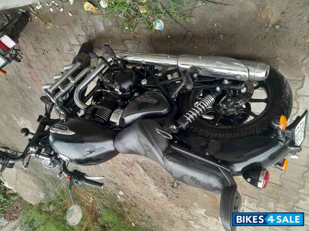 Royal Enfield Meteor 350 Royal Enfield Meteor 350