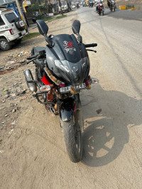 Bajaj Pulsar 220F BS6