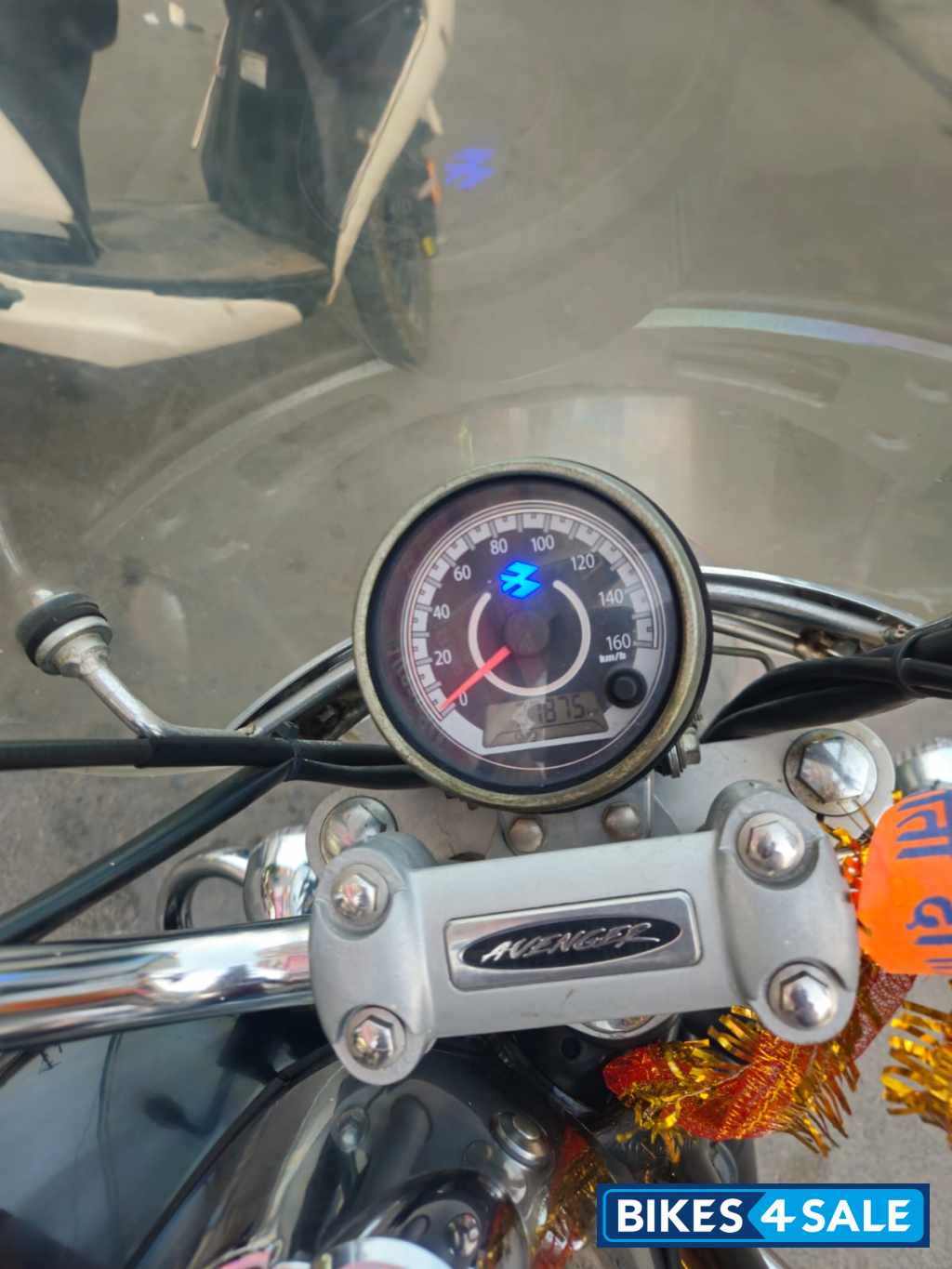 Bajaj Avenger Cruise 220 Bajaj Avenger Cruise 220