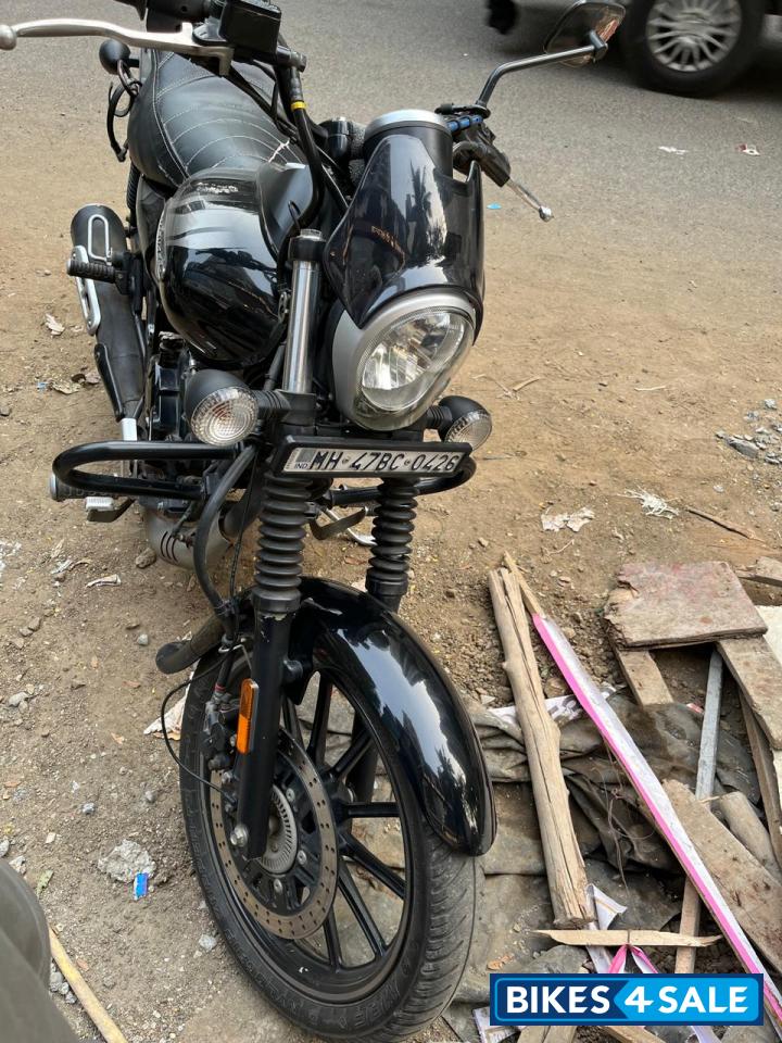 Black Bajaj Avenger Street 160 BS6 Black Bajaj Avenger Street 160 BS6