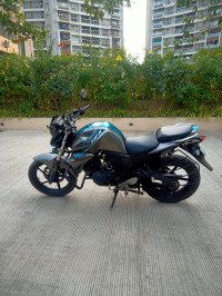 Yamaha FZ 2017 Model