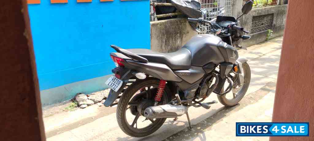 Mate Black(gray) Honda SP 125 BSVI Mate Black(gray) Honda SP 125 BSVI