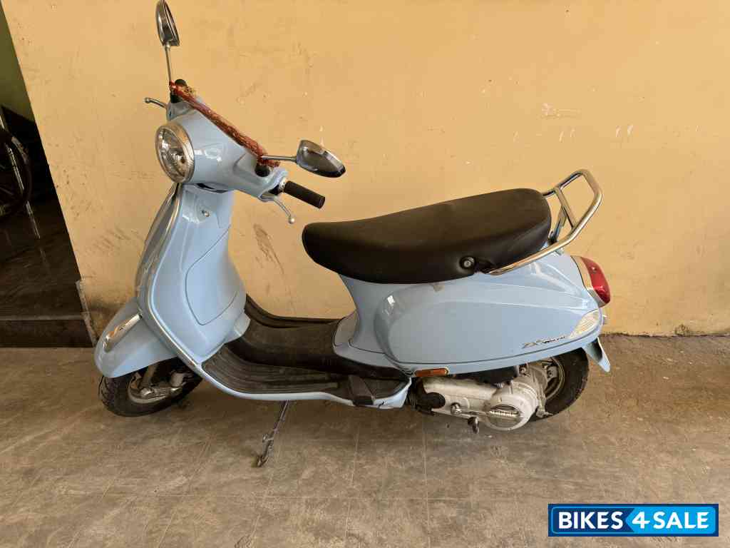 Vespa ZX 125