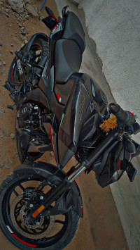 Black Bajaj Pulsar N160 Dual Channel ABS