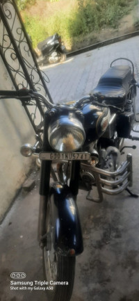 Royal Enfield Bullet Standard 350 2017 Model