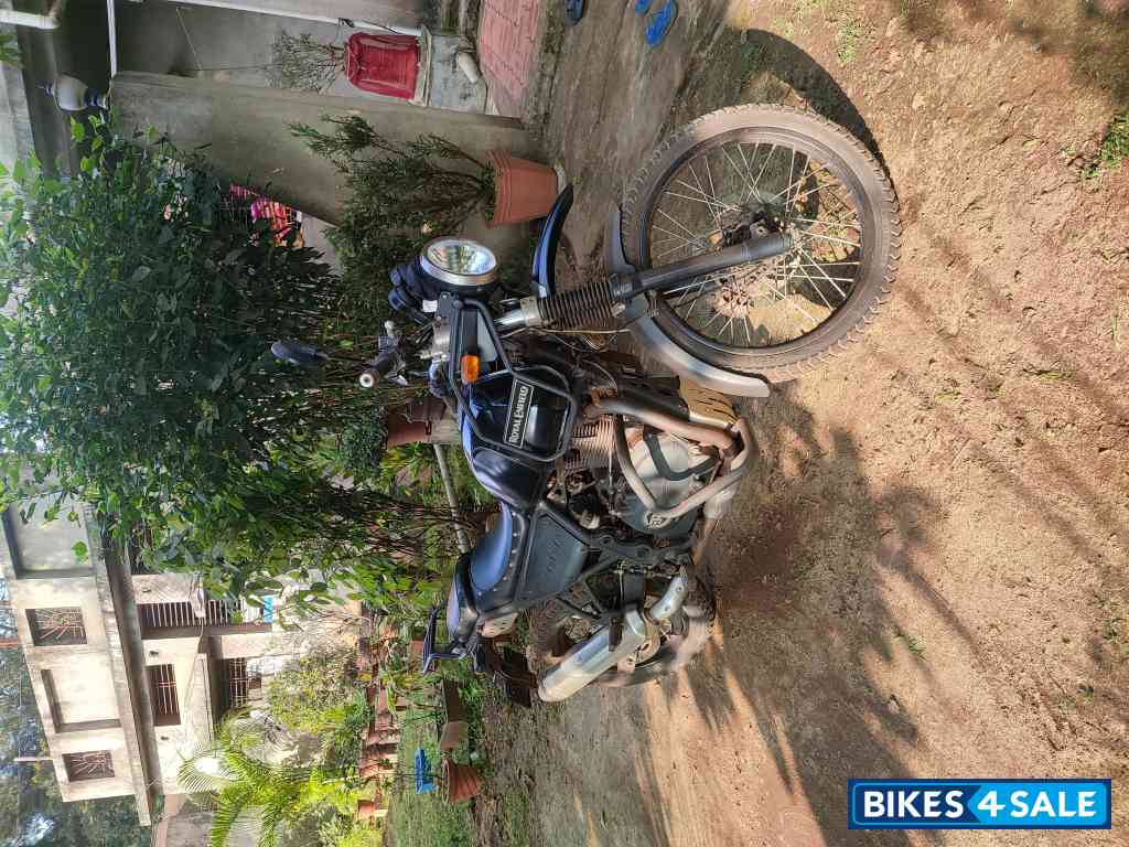 Black Royal Enfield Himalayan Black Royal Enfield Himalayan