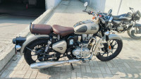 Gunmetal Grey Royal Enfield Classic 350 BS VI