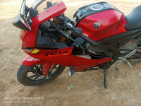 Yamaha R15 V4