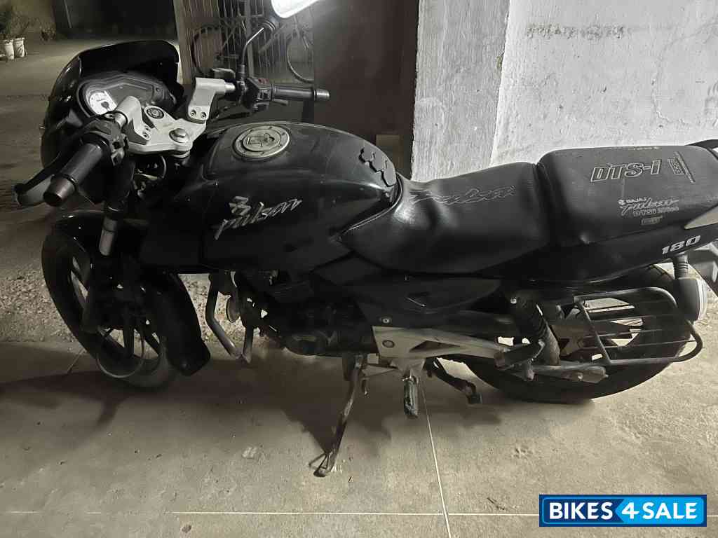 Bajaj Pulsar 180 DTSi Bajaj Pulsar 180 DTSi