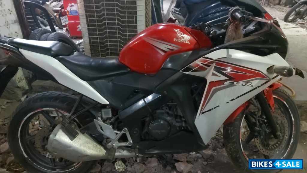 Honda CBR 150R