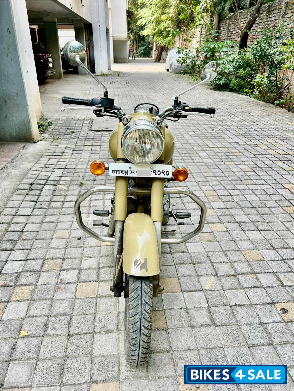 Royal Enfield Classic Desert Storm