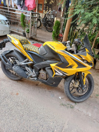 Bajaj Pulsar RS 200 2015 Model