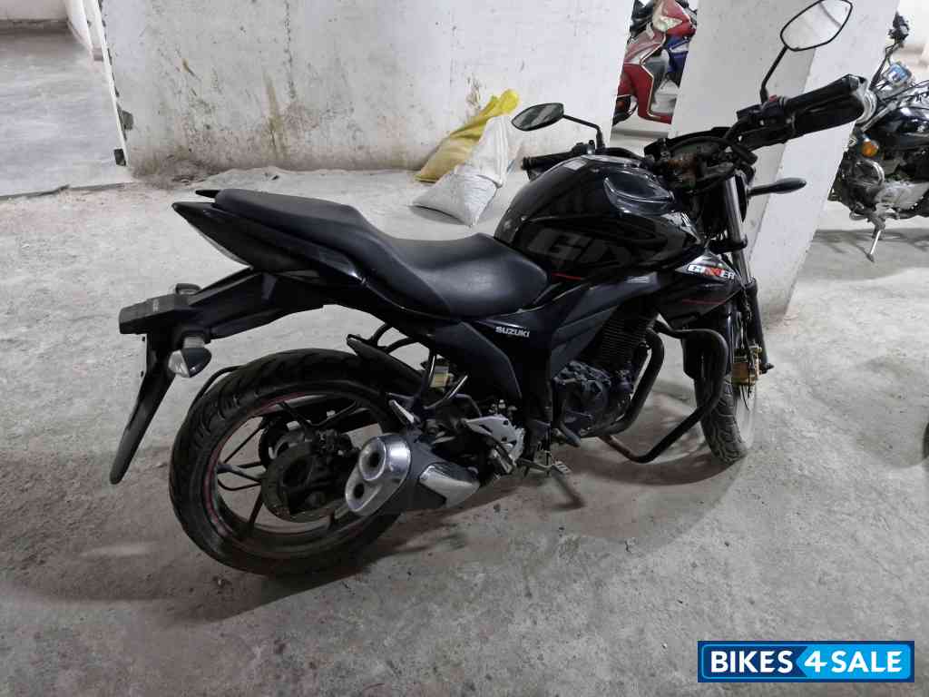 Suzuki Gixxer ABS Suzuki Gixxer ABS