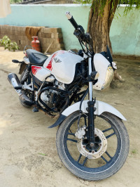 Bajaj V15 2017 Model