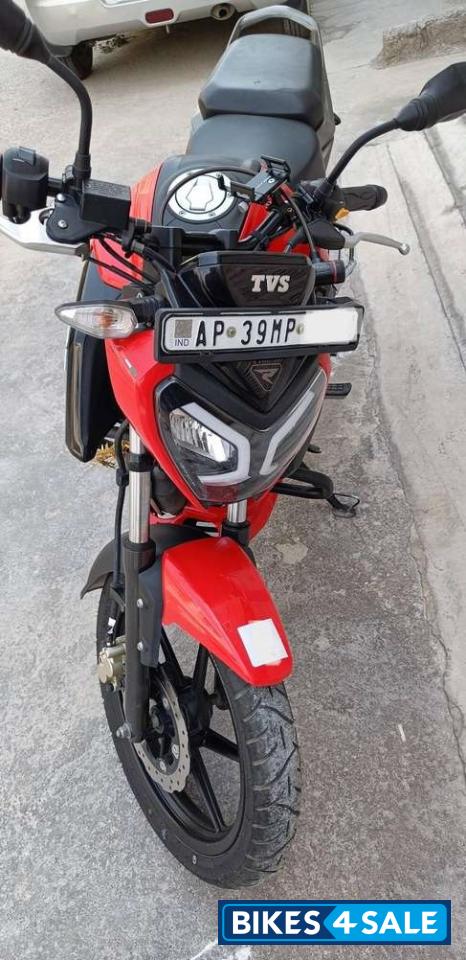 Red TVS Raider Split Seat