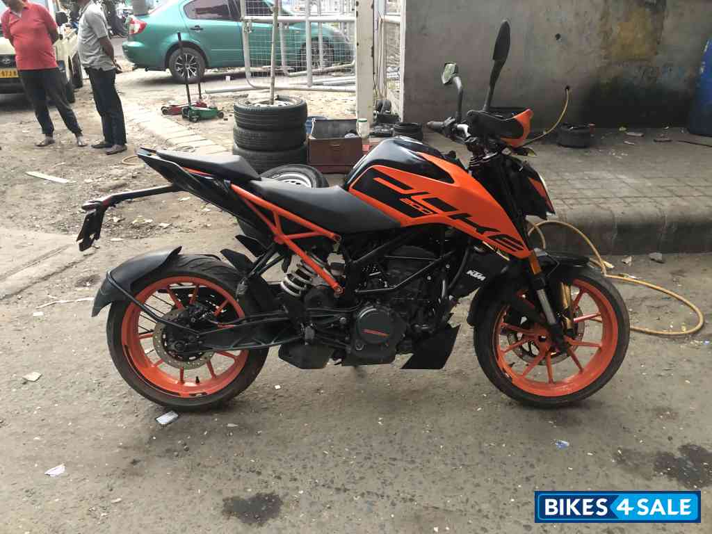 KTM Duke 200 ABS