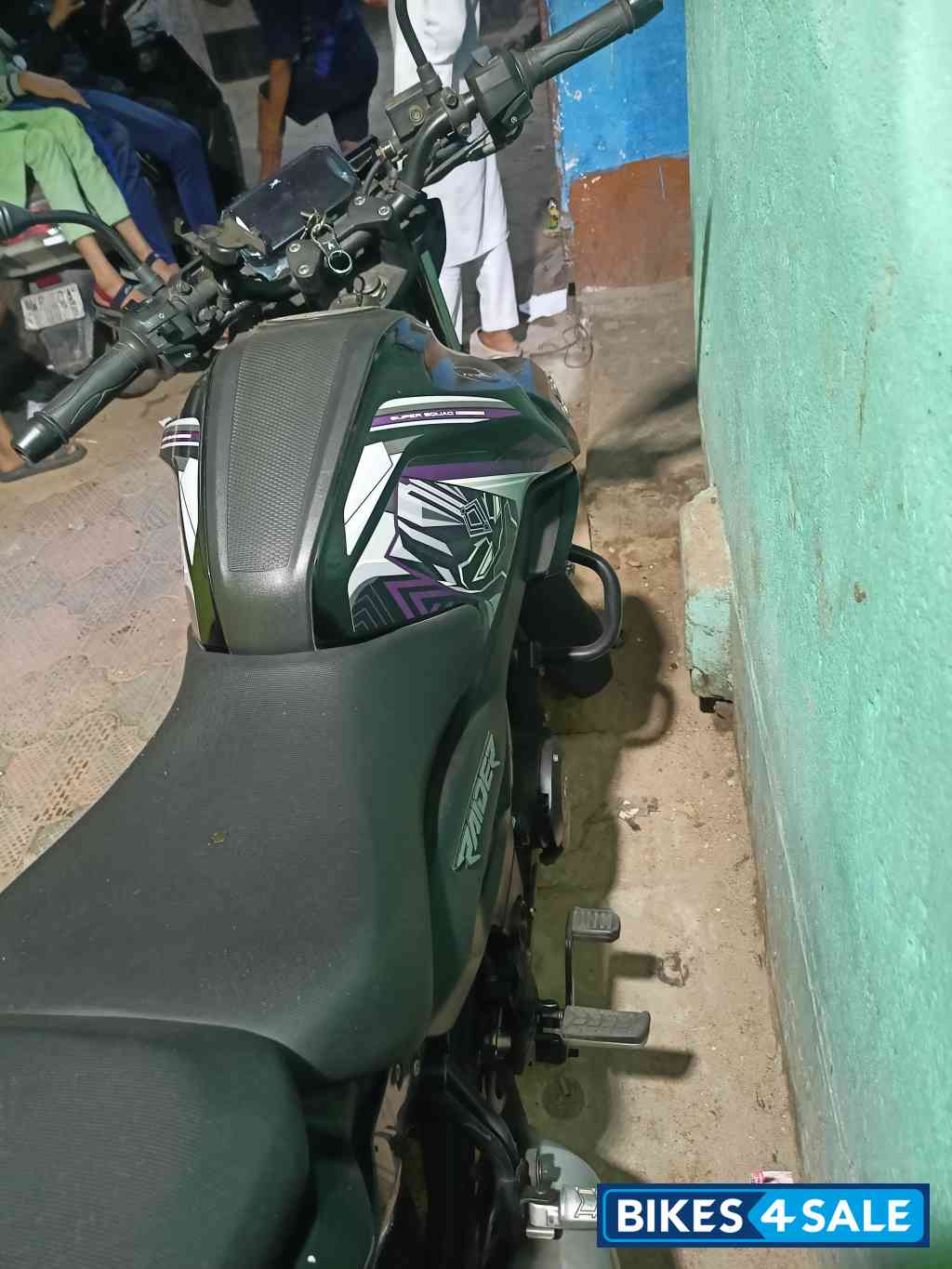 Black Panther Edition TVS Raider 125 Marvel Super Squad Edition Black Panther Edition TVS Raider 125 Marvel Super Squad Edition