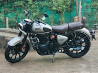 Gunmetal Grey Royal Enfield Classic 350 BS VI