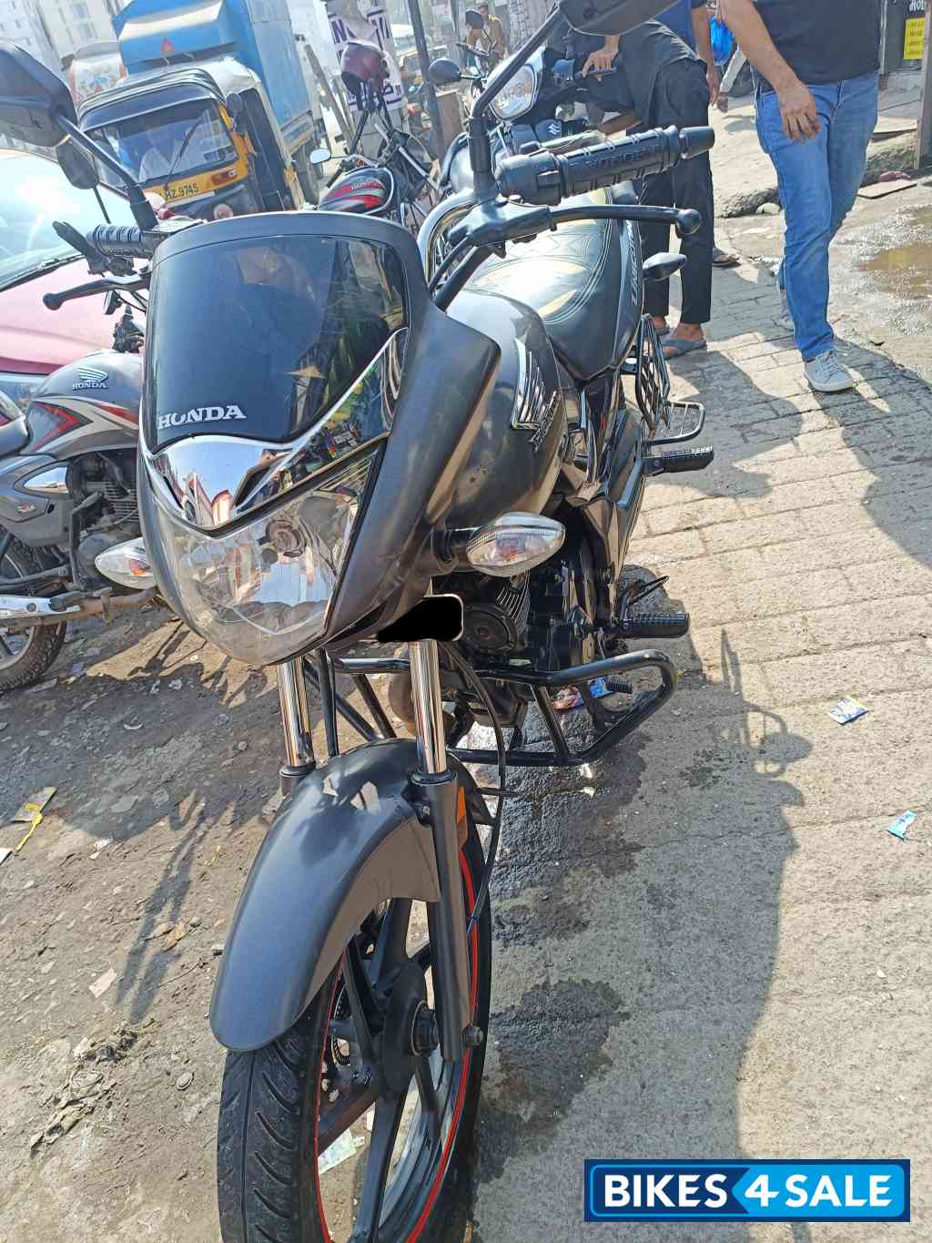 Grey Honda Unicorn Grey Honda Unicorn