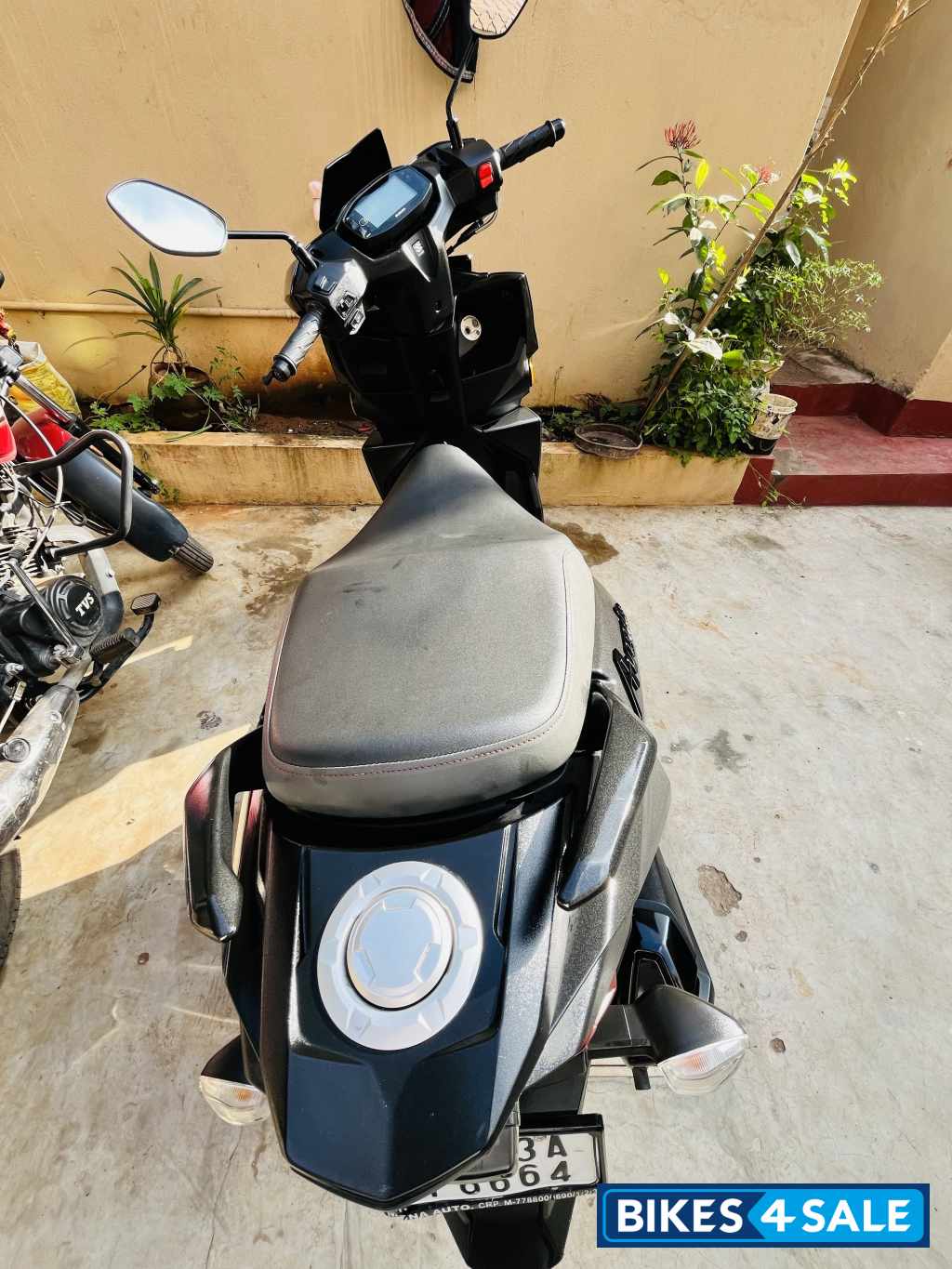 Suzuki Avenis 125 Ride Connect Edition Suzuki Avenis 125 Ride Connect Edition