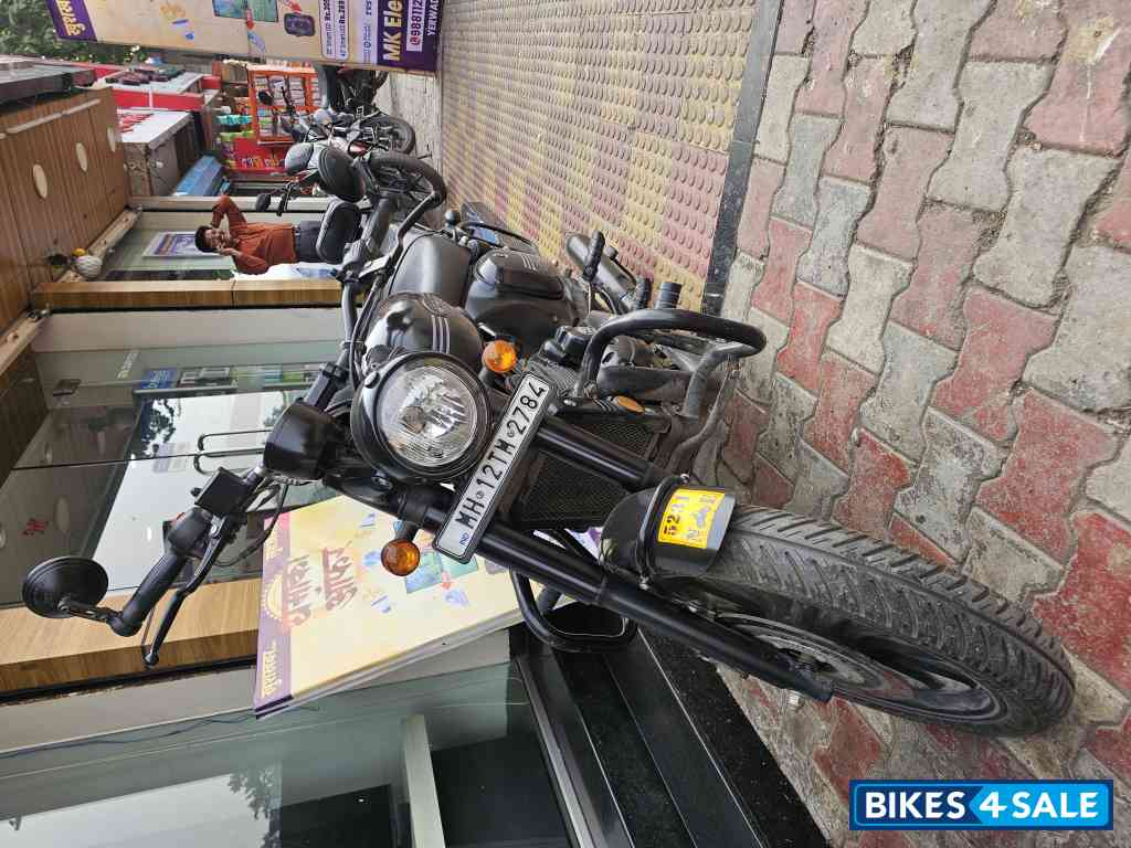 Jawa 42 Dual Channel ABS AllStar Black Jawa 42 Dual Channel ABS AllStar Black