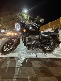 Royal Enfield Meteor 350 Stellar 2022 Model