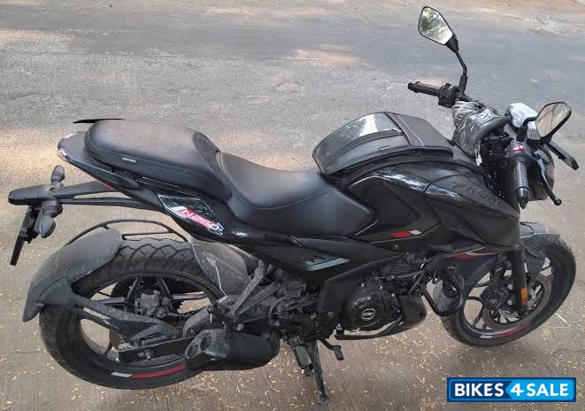 Bajaj Pulsar N250