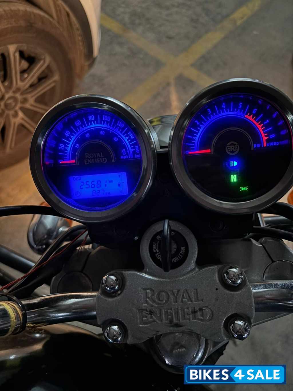 Matt Black Royal Enfield Thunderbird 350 Matt Black Royal Enfield Thunderbird 350