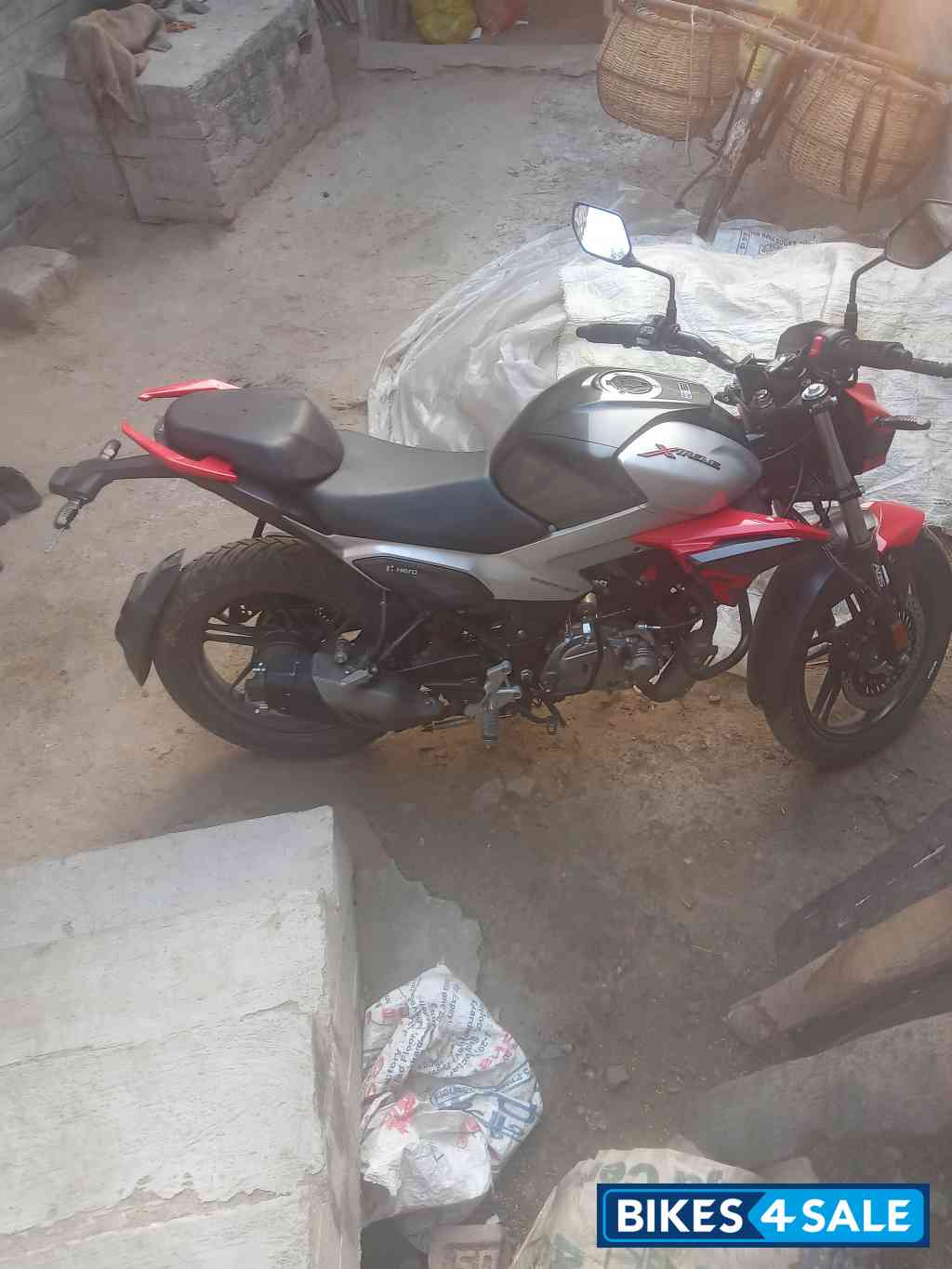 Hero Xtreme 125R
