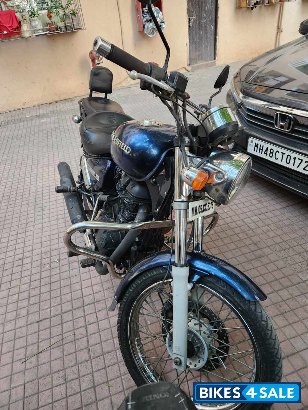 Marin Blue Royal Enfield Thunderbird Marin Blue Royal Enfield Thunderbird