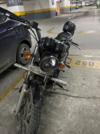 Lightning Royal Enfield Thunderbird 350