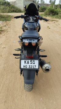 Bajaj Pulsar 220F