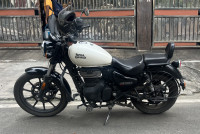 Royal Enfield Meteor 350 Fireball