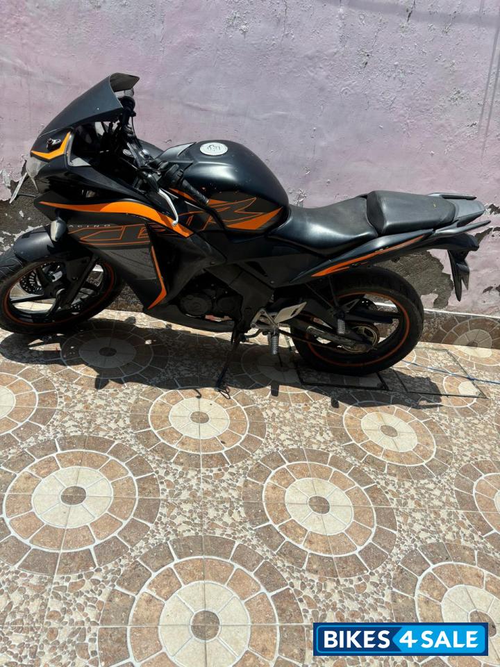 Honda CBR 150R