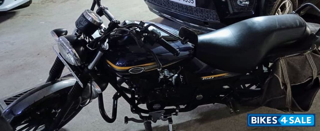 Bajaj Avenger Street 150