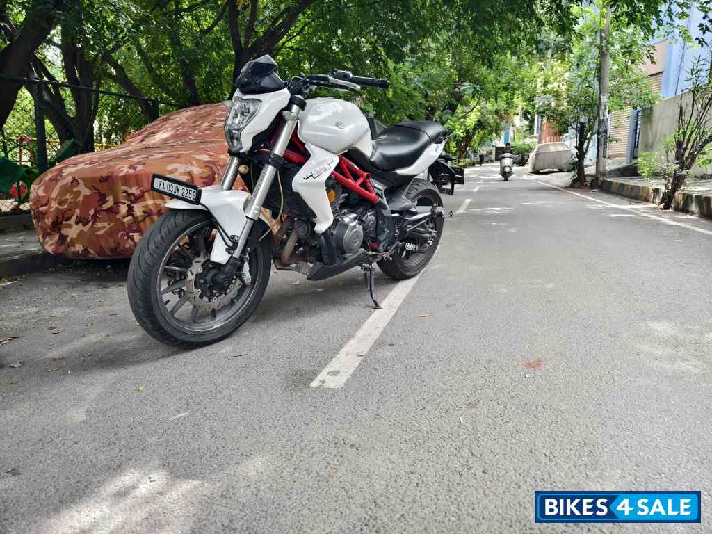 Benelli TNT 300 Benelli TNT 300